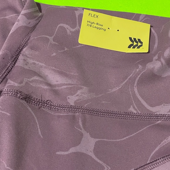 NWT Women's Flex High Rise 7/8 Leggings All In Motion Purple L #LX10 - Picture 3 of 7